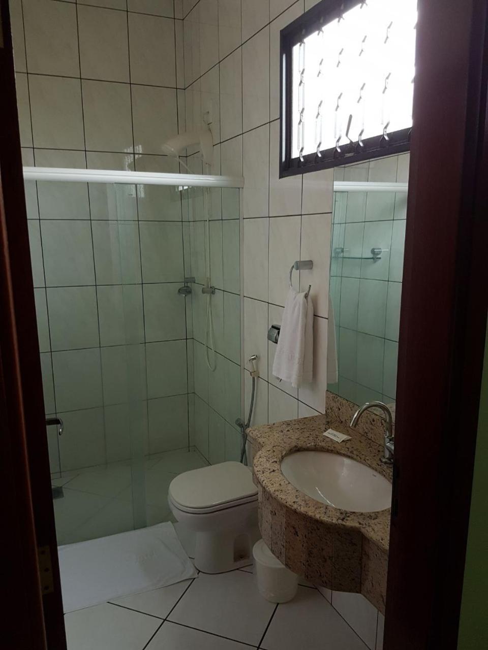 Hotel E Pousada Recanto Do Rio Pardo Сан-Жозе-ду-Риу-Парду Номер фото
